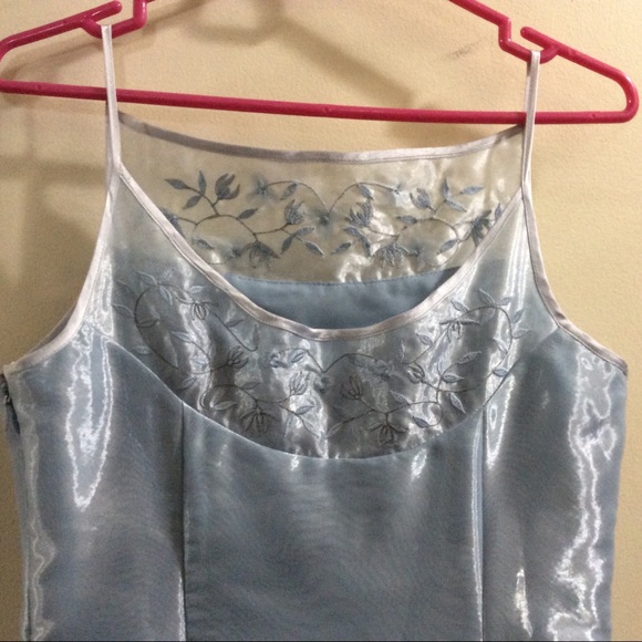 đź’–Stunning Oblique Petite satin embroidered formal dress - Picture 7 of 11